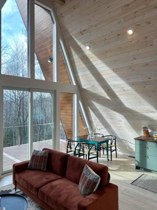 Fox Ridge-Black Alder Lodging Logan Dış mekan fotoğraf